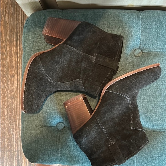 Splendid Elegant Black Suede Ankle Boots concert date night western boho - Picture 4 of 7